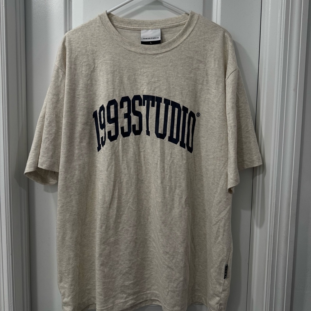 1993Studio Cream Short Sleeve Tee